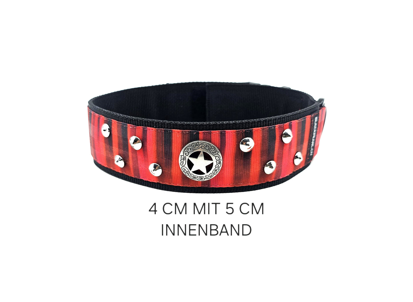 HALSBAND NACH WUNSCH MIT NIETEN/CONCHOS